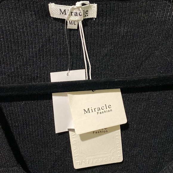 NWT Low Cut Puff Sleeve Soft Stretchy Sweater - Picture 7 of 11